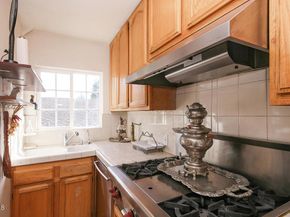 426 N Canyon Boulevard, Monrovia CA 91016