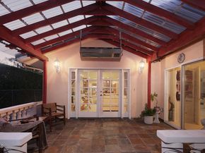 426 N Canyon Boulevard, Monrovia CA 91016