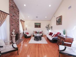 426 N Canyon Boulevard, Monrovia CA 91016