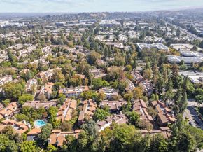 21931 Burbank Boulevard 5, Los Angeles CA 91367