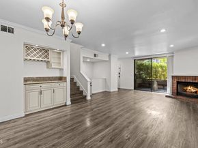 21931 Burbank Boulevard 5, Los Angeles CA 91367