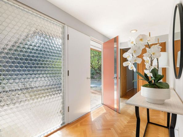 1625 Pegfair Estates Drive, Pasadena CA 91103