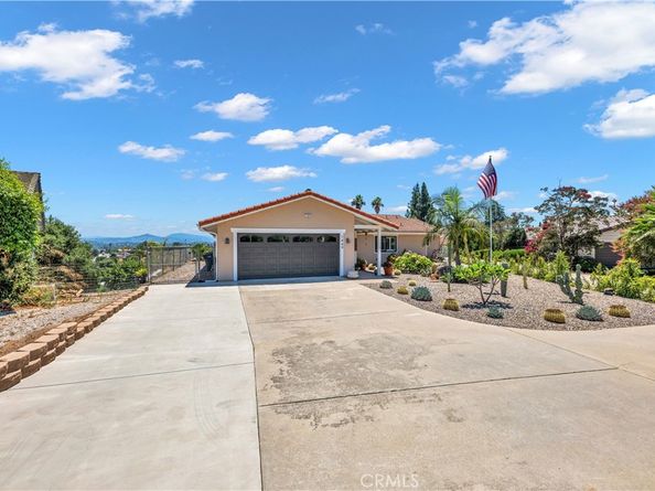 1449 Rimrock Drive, Escondido CA 92027