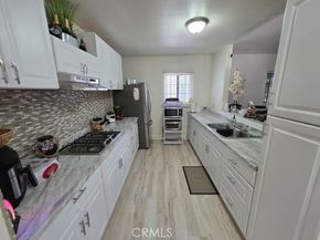 1458 Silver Lake Boulevard, Los Angeles CA 90026