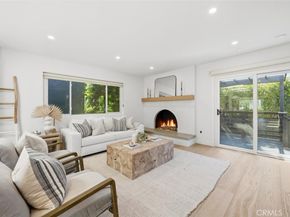 3521 Pine Avenue, Manhattan Beach CA 90266