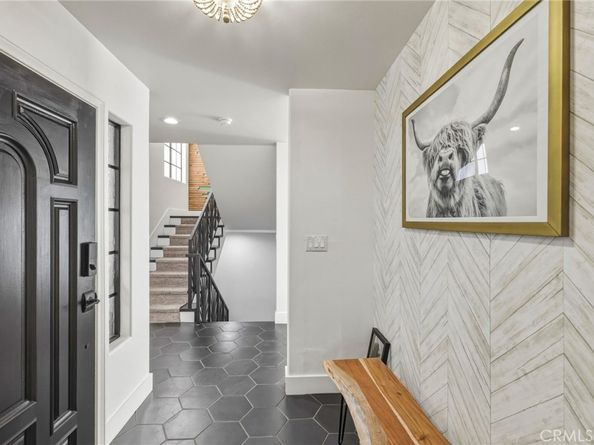 716 N Lucia B, Redondo Beach CA 90277