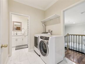 2104 Crenshaw Boulevard, Los Angeles CA 90016