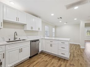 2104 Crenshaw Boulevard, Los Angeles CA 90016