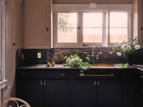 7148 Marshfield, Los Angeles CA 90046