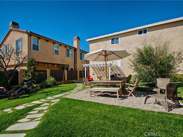2720 27201/2 Carnegie Lane, Redondo Beach CA 90278