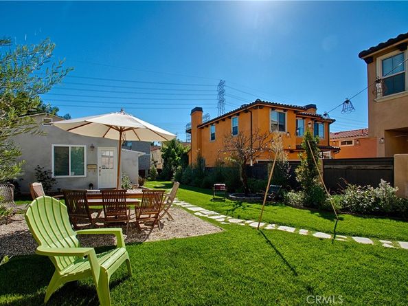 2720 27201/2 Carnegie Lane, Redondo Beach CA 90278