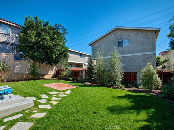 2720 27201/2 Carnegie Lane, Redondo Beach CA 90278