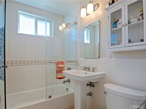 2720 27201/2 Carnegie Lane, Redondo Beach CA 90278