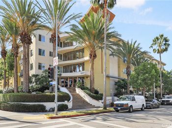 13200 Pacific Promenade