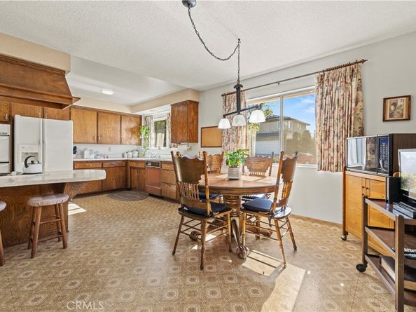 2845 Lawndale Drive, Los Angeles CA 90065