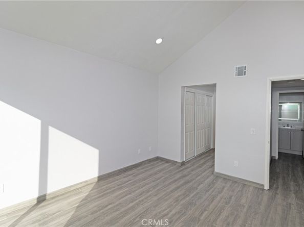 435 W 9th F5, Upland CA 91786