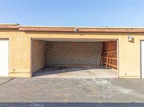 435 W 9th F5, Upland CA 91786