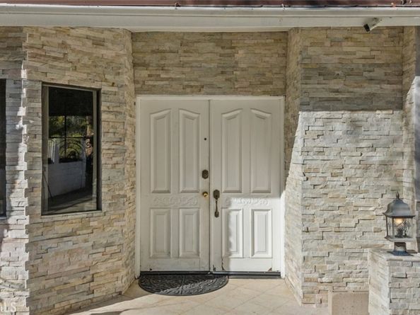 3277 Longridge Terrace, Sherman Oaks CA 91423