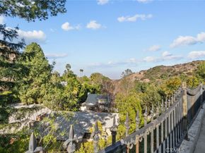 3277 Longridge Terrace, Sherman Oaks CA 91423