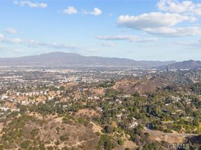 3277 Longridge Terrace, Sherman Oaks CA 91423