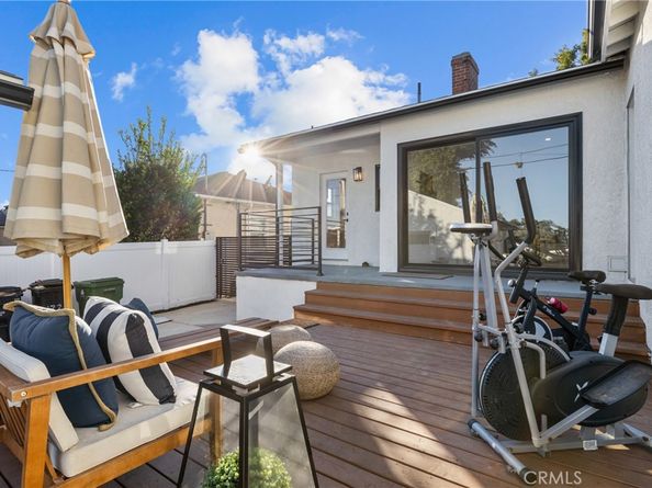 1724 S Fairfax, Los Angeles CA 90019