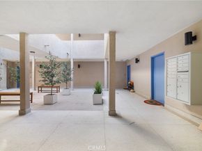 1101 Lincoln Boulevard 1A, Santa Monica CA 90403