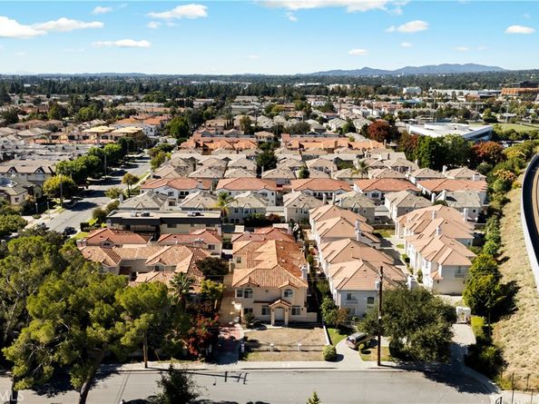 215 S 5th A, Arcadia CA 91006