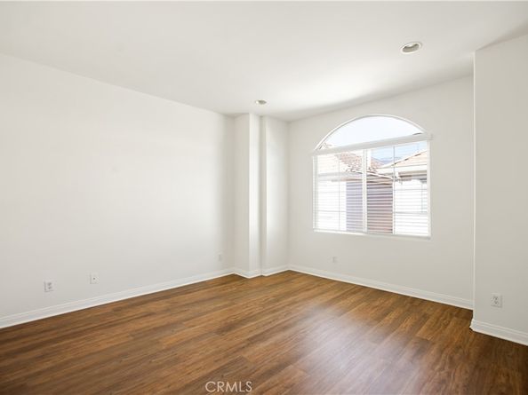 215 S 5th A, Arcadia CA 91006