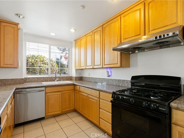 215 S 5th A, Arcadia CA 91006