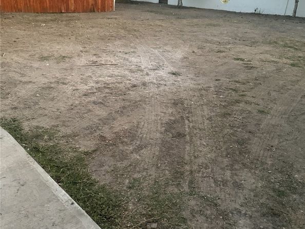 320 S 5th, La Puente CA 91746