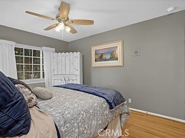 6941 Louise Avenue, Lake Balboa CA 91406