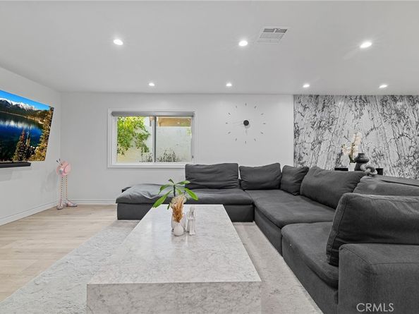 11813 Killimore, Porter Ranch CA 91326