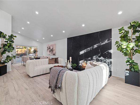 11813 Killimore, Porter Ranch CA 91326