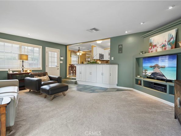 7656 Oak Park, Lake Balboa CA 91406