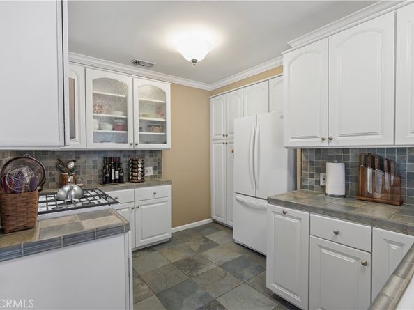 7656 Oak Park, Lake Balboa CA 91406