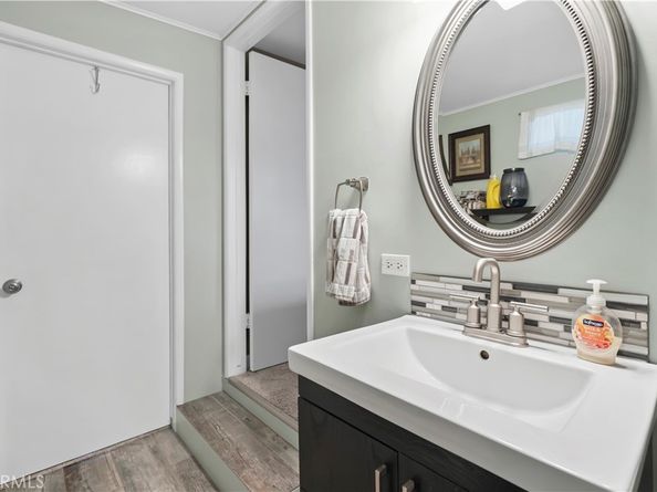7656 Oak Park, Lake Balboa CA 91406