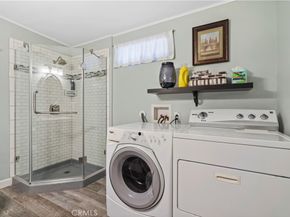 7656 Oak Park, Lake Balboa CA 91406