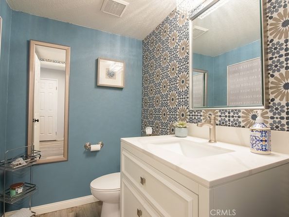 20921 Community Street 12, Canoga Park CA 91304