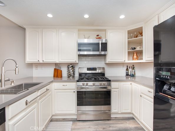 20921 Community Street 12, Canoga Park CA 91304