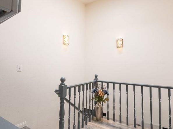 20921 Community Street 12, Canoga Park CA 91304