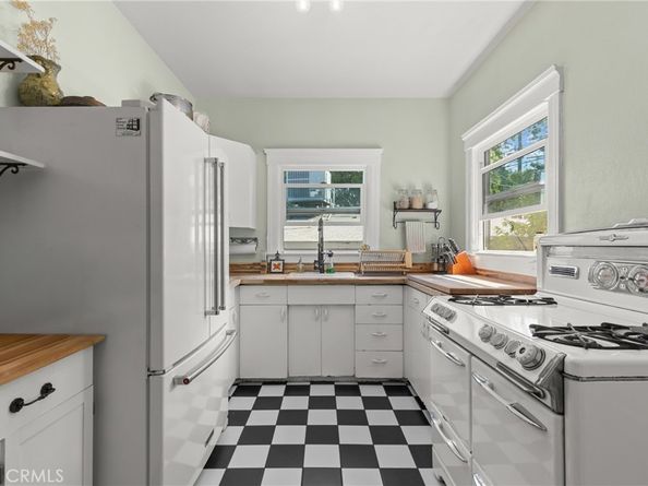 6450 York Boulevard, Los Angeles CA 90042