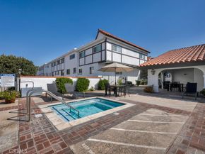 10030 Owensmouth Avenue 66, Chatsworth CA 91311