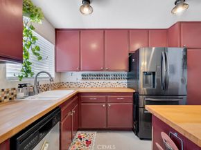 10030 Owensmouth Avenue 66, Chatsworth CA 91311