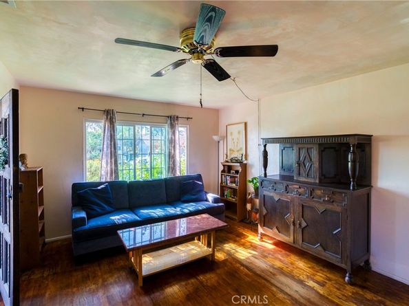 9906 Wealtha Avenue, Sun Valley CA 91352