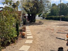 8502 Newcastle, Northridge CA 91325