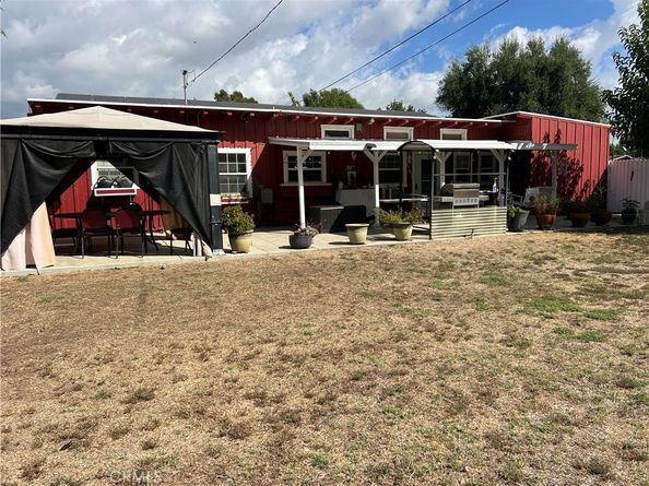 8502 Newcastle, Northridge CA 91325