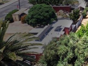 8502 Newcastle, Northridge CA 91325