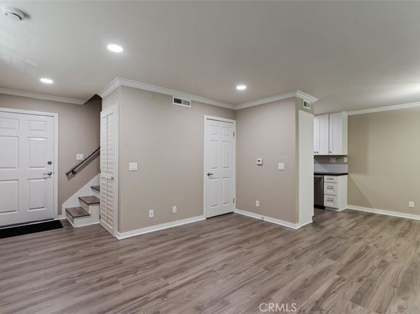 4744 Ben Avenue 11, Valley Village CA 91607