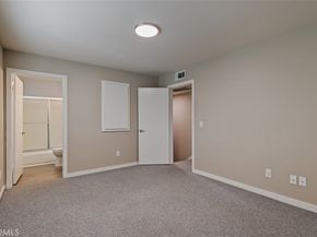 4744 Ben Avenue 11, Valley Village CA 91607