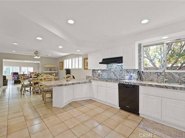 17654 Knapp, Northridge CA 91325